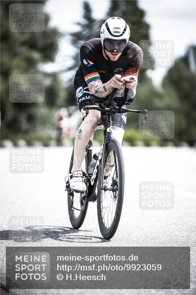 21.06.2026 - 29. Vierlanden-Triathlon H.Heesch http://msf.ph/oto/9923059 21.06.2026 13:02:21 Radfahren 1080 meine-sportfotos.de