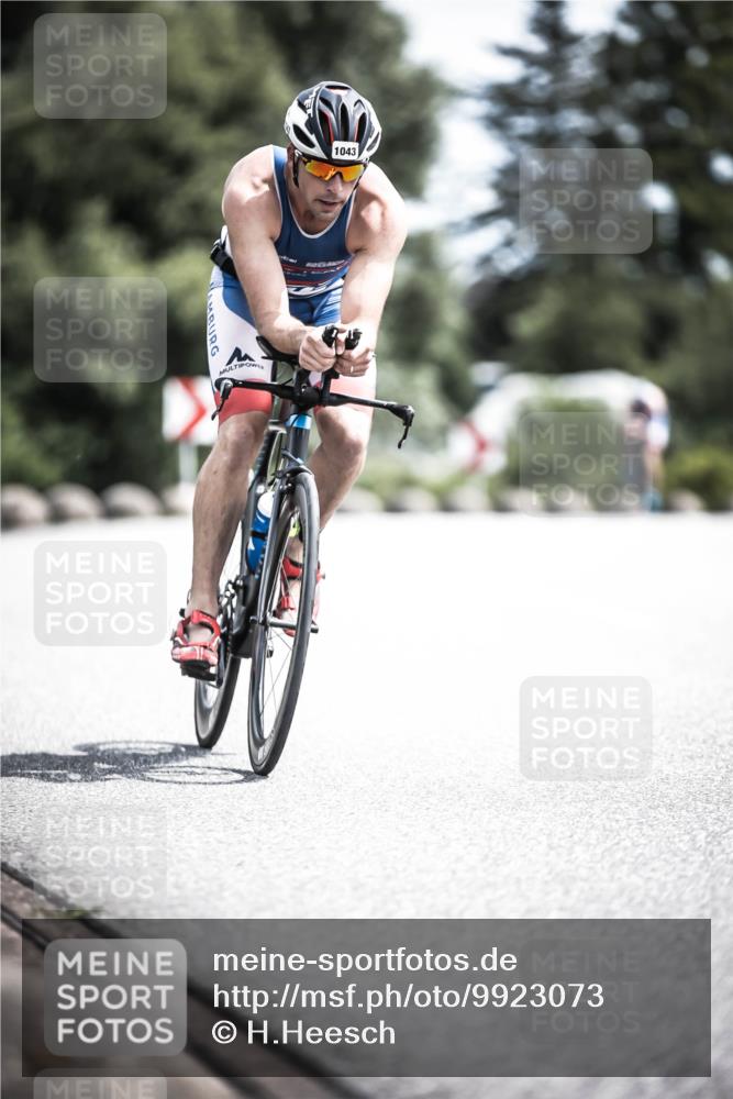 21.06.2026 - 29. Vierlanden-Triathlon H.Heesch http://msf.ph/oto/9923073 21.06.2026 13:02:25 Radfahren 1043 meine-sportfotos.de