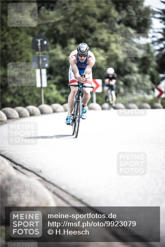 21.06.2026 - 29. Vierlanden-Triathlon H.Heesch http://msf.ph/oto/9923079 21.06.2026 13:02:29 Radfahren 1045 meine-sportfotos.de
