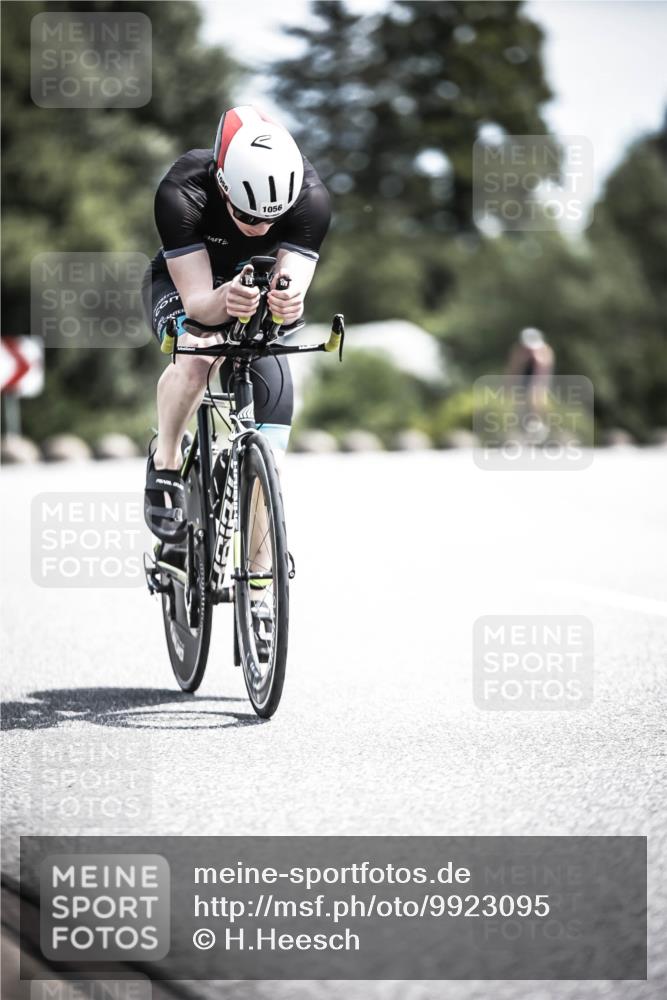 21.06.2026 - 29. Vierlanden-Triathlon H.Heesch http://msf.ph/oto/9923095 21.06.2026 13:02:33 Radfahren 1056 meine-sportfotos.de