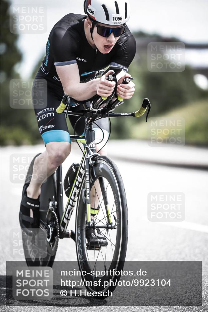 21.06.2026 - 29. Vierlanden-Triathlon H.Heesch http://msf.ph/oto/9923104 21.06.2026 13:02:33 Radfahren 1056, 1056 meine-sportfotos.de