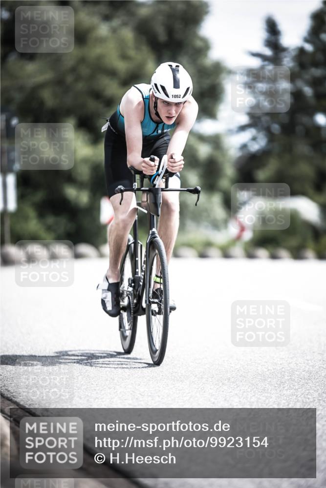 21.06.2026 - 29. Vierlanden-Triathlon H.Heesch http://msf.ph/oto/9923154 21.06.2026 13:02:53 Radfahren 1052 meine-sportfotos.de