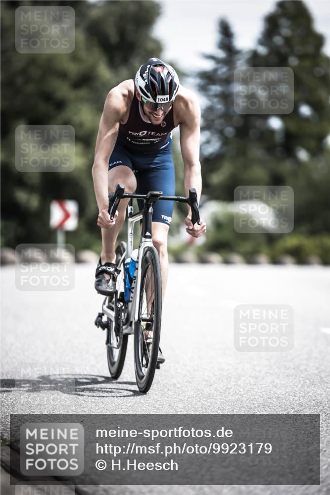 21.06.2026 - 29. Vierlanden-Triathlon H.Heesch http://msf.ph/oto/9923179 21.06.2026 13:03:09 Radfahren 1048 meine-sportfotos.de