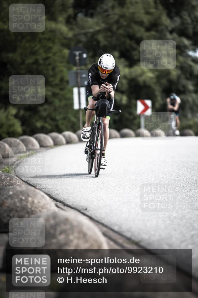 21.06.2026 - 29. Vierlanden-Triathlon H.Heesch http://msf.ph/oto/9923210 21.06.2026 13:03:45 Radfahren 1033 meine-sportfotos.de