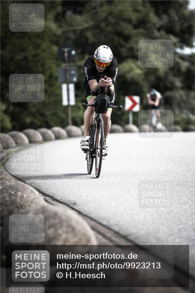 21.06.2026 - 29. Vierlanden-Triathlon H.Heesch http://msf.ph/oto/9923213 21.06.2026 13:03:45 Radfahren 1033 meine-sportfotos.de