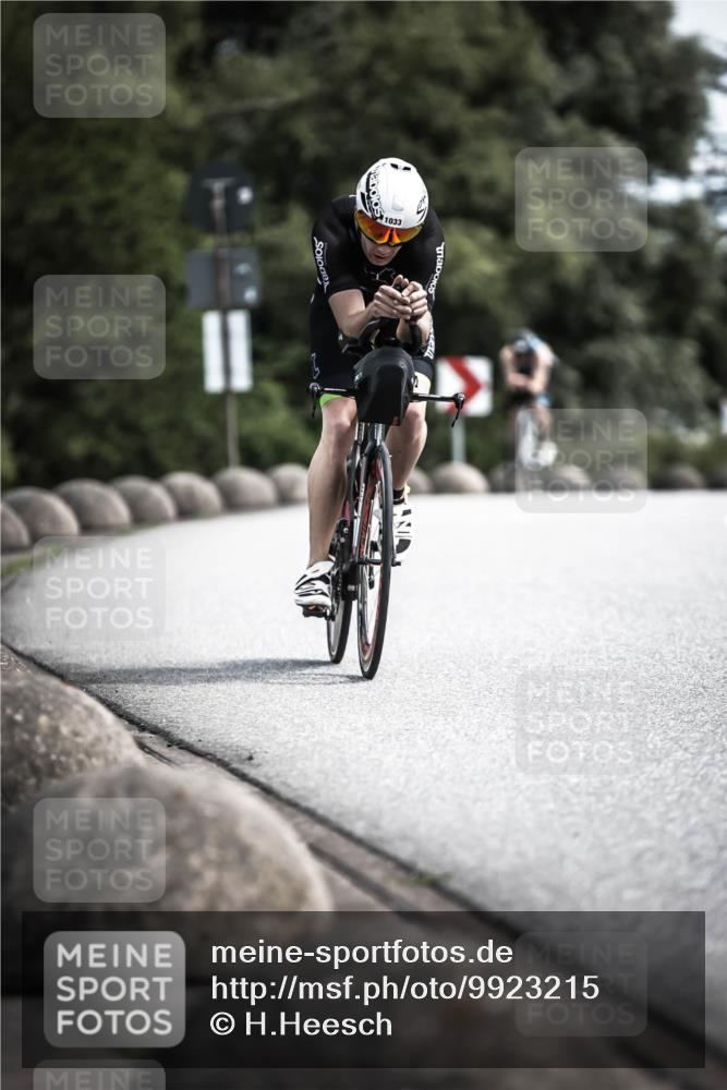 21.06.2026 - 29. Vierlanden-Triathlon H.Heesch http://msf.ph/oto/9923215 21.06.2026 13:03:45 Radfahren 1033 meine-sportfotos.de