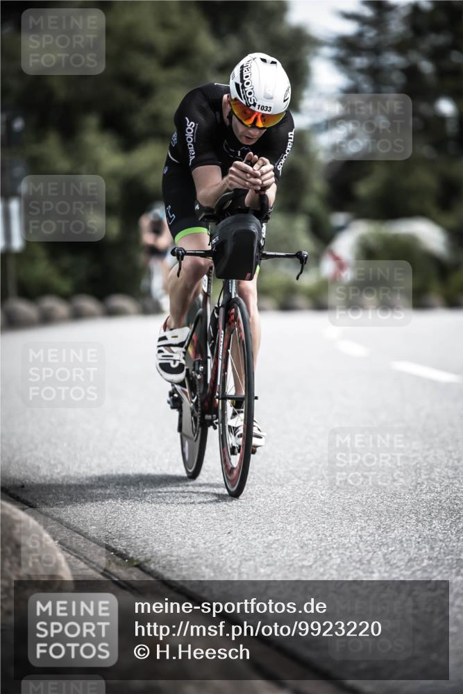 21.06.2026 - 29. Vierlanden-Triathlon H.Heesch http://msf.ph/oto/9923220 21.06.2026 13:03:45 Radfahren 1033 meine-sportfotos.de