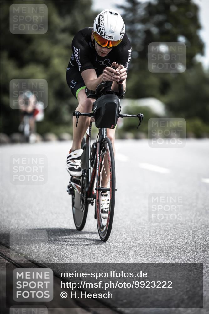 21.06.2026 - 29. Vierlanden-Triathlon H.Heesch http://msf.ph/oto/9923222 21.06.2026 13:03:45 Radfahren 1033 meine-sportfotos.de