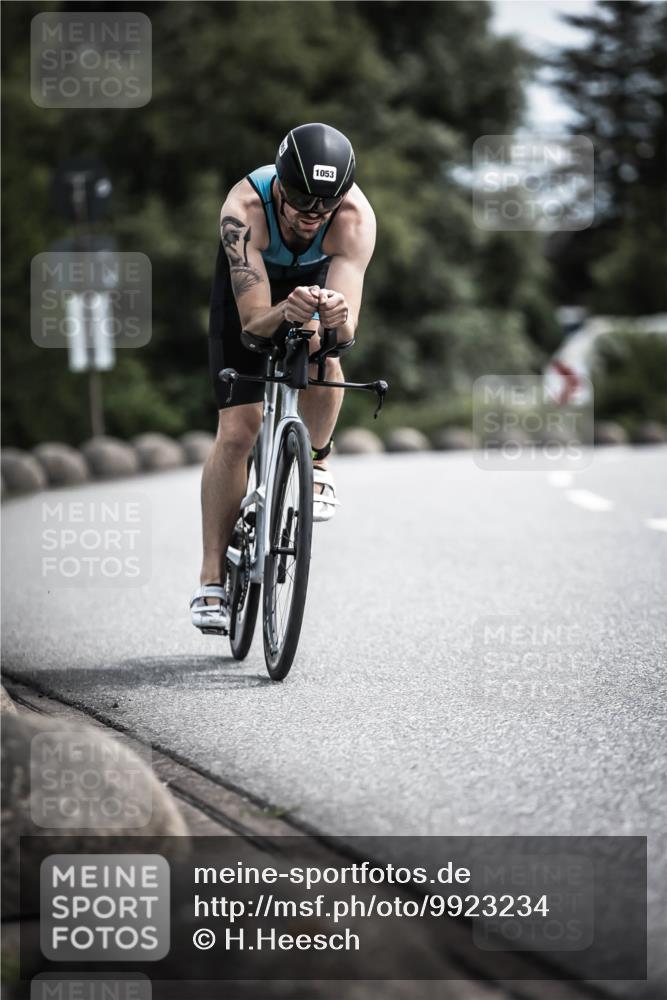 21.06.2026 - 29. Vierlanden-Triathlon H.Heesch http://msf.ph/oto/9923234 21.06.2026 13:03:49 Radfahren 1053 meine-sportfotos.de