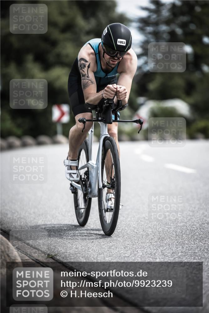 21.06.2026 - 29. Vierlanden-Triathlon H.Heesch http://msf.ph/oto/9923239 21.06.2026 13:03:49 Radfahren 1053 meine-sportfotos.de