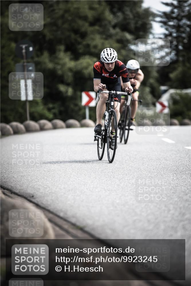 21.06.2026 - 29. Vierlanden-Triathlon H.Heesch http://msf.ph/oto/9923245 21.06.2026 13:03:56 Radfahren 1092 meine-sportfotos.de