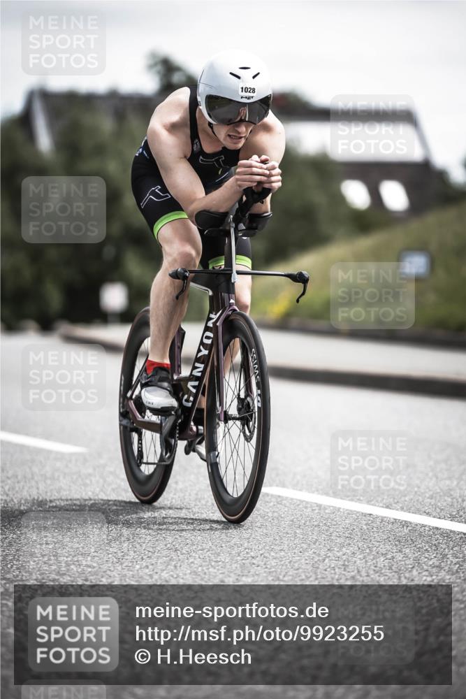 21.06.2026 - 29. Vierlanden-Triathlon H.Heesch http://msf.ph/oto/9923255 21.06.2026 13:03:57 Radfahren 5, 1028 meine-sportfotos.de