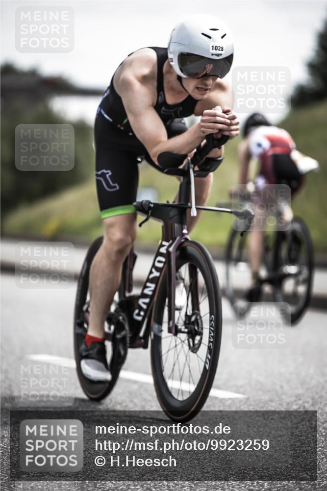 21.06.2026 - 29. Vierlanden-Triathlon H.Heesch http://msf.ph/oto/9923259 21.06.2026 13:03:57 Radfahren 1028 meine-sportfotos.de