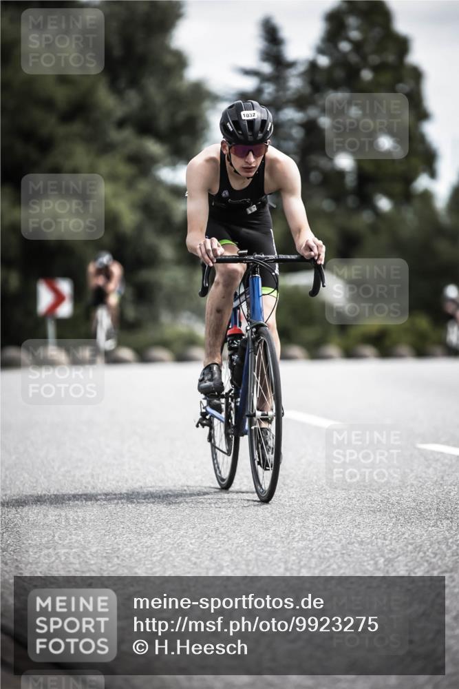 21.06.2026 - 29. Vierlanden-Triathlon H.Heesch http://msf.ph/oto/9923275 21.06.2026 13:04:08 Radfahren 1032 meine-sportfotos.de