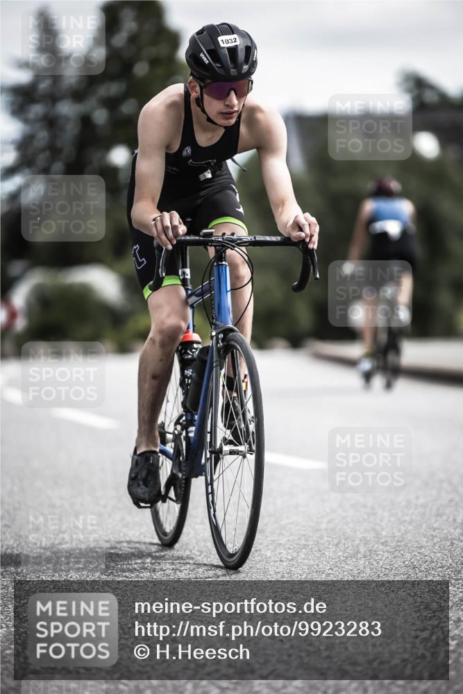 21.06.2026 - 29. Vierlanden-Triathlon H.Heesch http://msf.ph/oto/9923283 21.06.2026 13:04:09 Radfahren 1032 meine-sportfotos.de