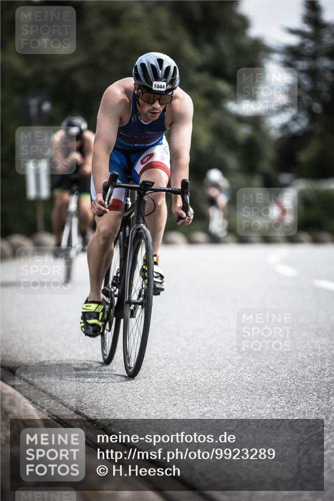 21.06.2026 - 29. Vierlanden-Triathlon H.Heesch http://msf.ph/oto/9923289 21.06.2026 13:04:11 Radfahren 1044 meine-sportfotos.de
