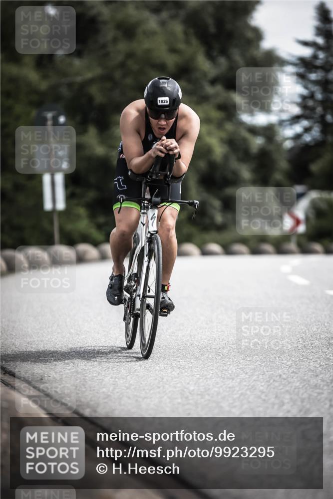 21.06.2026 - 29. Vierlanden-Triathlon H.Heesch http://msf.ph/oto/9923295 21.06.2026 13:04:12 Radfahren 1026 meine-sportfotos.de