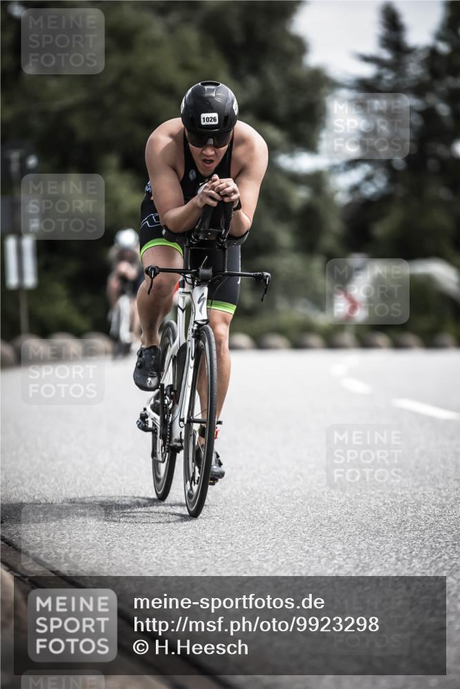 21.06.2026 - 29. Vierlanden-Triathlon H.Heesch http://msf.ph/oto/9923298 21.06.2026 13:04:12 Radfahren 1026 meine-sportfotos.de