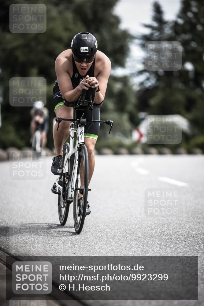21.06.2026 - 29. Vierlanden-Triathlon H.Heesch http://msf.ph/oto/9923299 21.06.2026 13:04:12 Radfahren 1026 meine-sportfotos.de