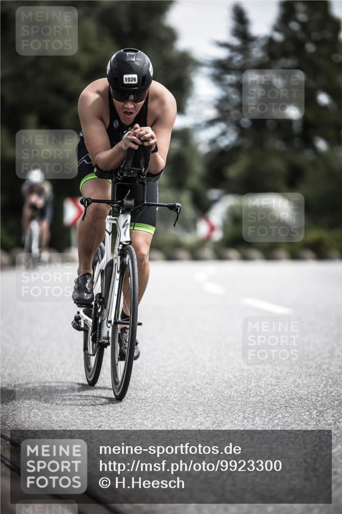 21.06.2026 - 29. Vierlanden-Triathlon H.Heesch http://msf.ph/oto/9923300 21.06.2026 13:04:12 Radfahren 1026 meine-sportfotos.de