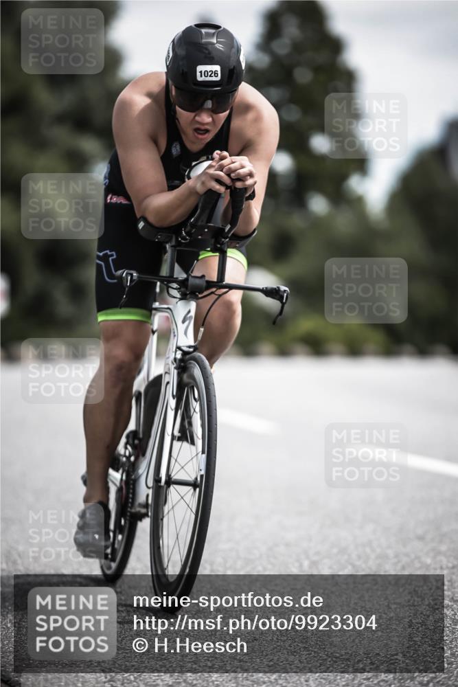 21.06.2026 - 29. Vierlanden-Triathlon H.Heesch http://msf.ph/oto/9923304 21.06.2026 13:04:12 Radfahren 1026 meine-sportfotos.de