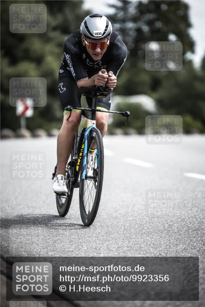 21.06.2026 - 29. Vierlanden-Triathlon H.Heesch http://msf.ph/oto/9923356 21.06.2026 13:04:29 Radfahren 1035 meine-sportfotos.de