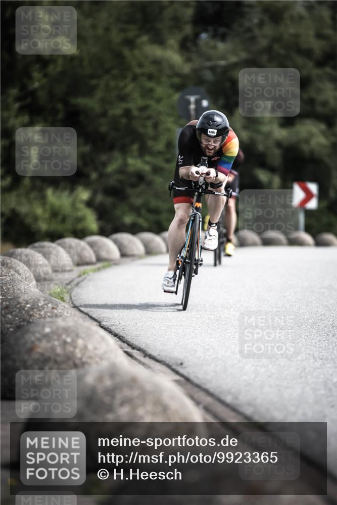 21.06.2026 - 29. Vierlanden-Triathlon H.Heesch http://msf.ph/oto/9923365 21.06.2026 13:04:51 Radfahren 1081 meine-sportfotos.de