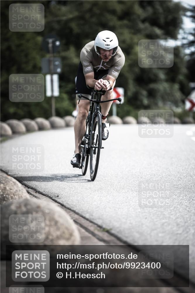 21.06.2026 - 29. Vierlanden-Triathlon H.Heesch http://msf.ph/oto/9923400 21.06.2026 13:05:06 Radfahren 1061 meine-sportfotos.de