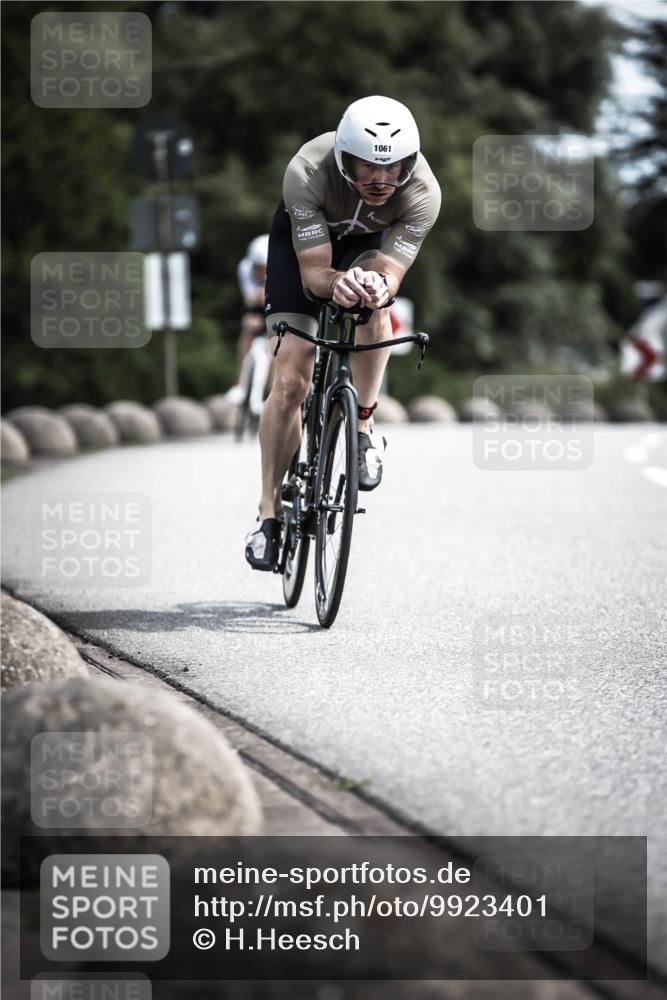 21.06.2026 - 29. Vierlanden-Triathlon H.Heesch http://msf.ph/oto/9923401 21.06.2026 13:05:06 Radfahren 1061 meine-sportfotos.de