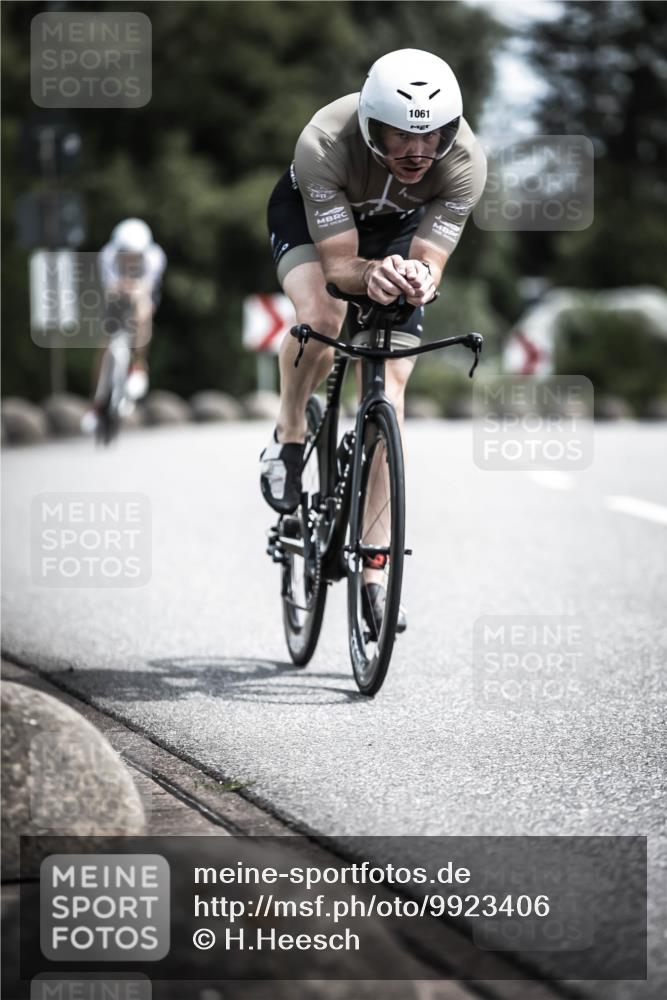 21.06.2026 - 29. Vierlanden-Triathlon H.Heesch http://msf.ph/oto/9923406 21.06.2026 13:05:06 Radfahren 1061 meine-sportfotos.de
