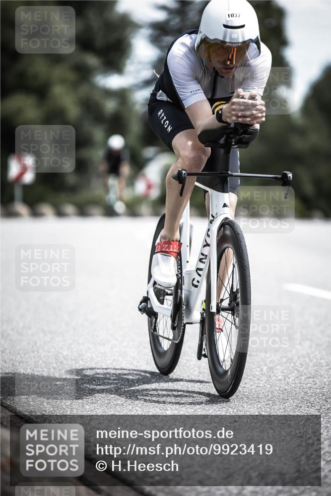 21.06.2026 - 29. Vierlanden-Triathlon H.Heesch http://msf.ph/oto/9923419 21.06.2026 13:05:09 Radfahren 1037 meine-sportfotos.de