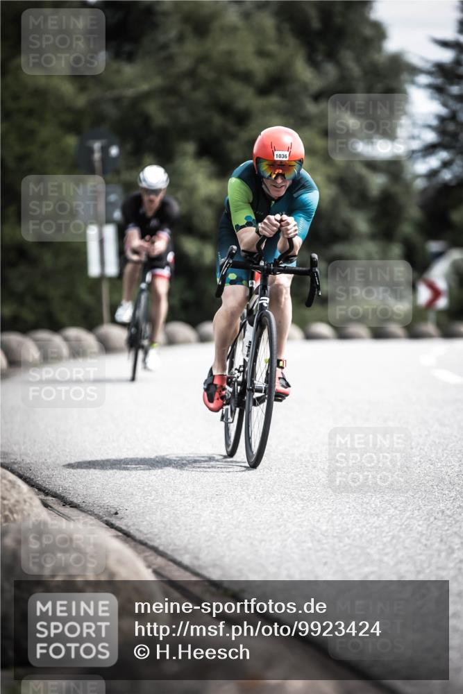21.06.2026 - 29. Vierlanden-Triathlon H.Heesch http://msf.ph/oto/9923424 21.06.2026 13:05:16 Radfahren 1036 meine-sportfotos.de