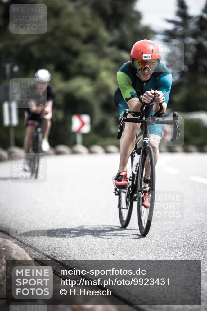 21.06.2026 - 29. Vierlanden-Triathlon H.Heesch http://msf.ph/oto/9923431 21.06.2026 13:05:17 Radfahren 11, 1036 meine-sportfotos.de