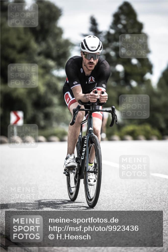 21.06.2026 - 29. Vierlanden-Triathlon H.Heesch http://msf.ph/oto/9923436 21.06.2026 13:05:18 Radfahren 1071, 109 meine-sportfotos.de