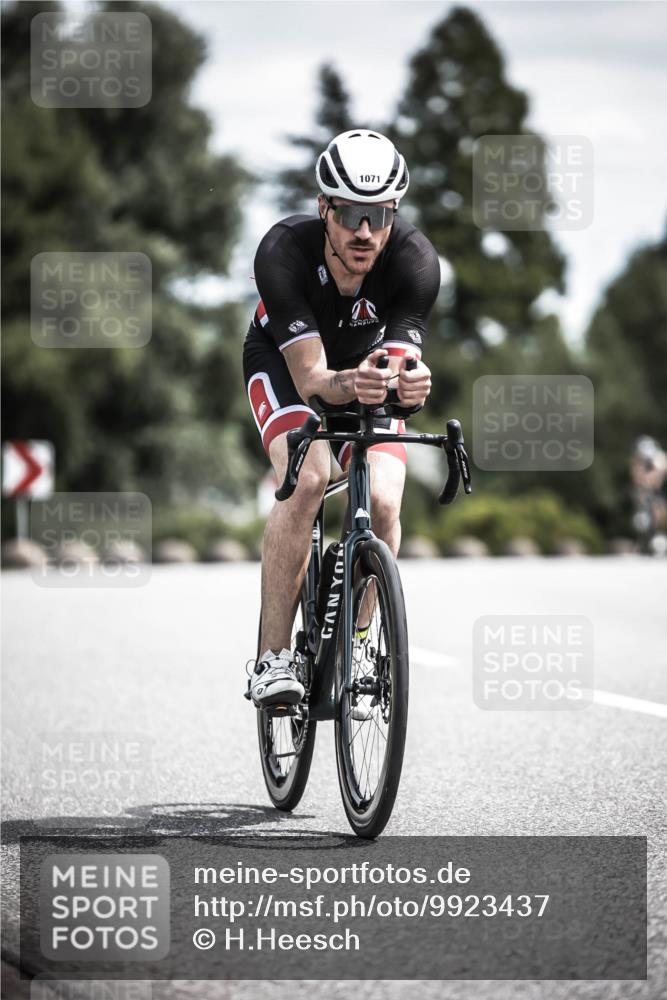 21.06.2026 - 29. Vierlanden-Triathlon H.Heesch http://msf.ph/oto/9923437 21.06.2026 13:05:18 Radfahren 1071 meine-sportfotos.de