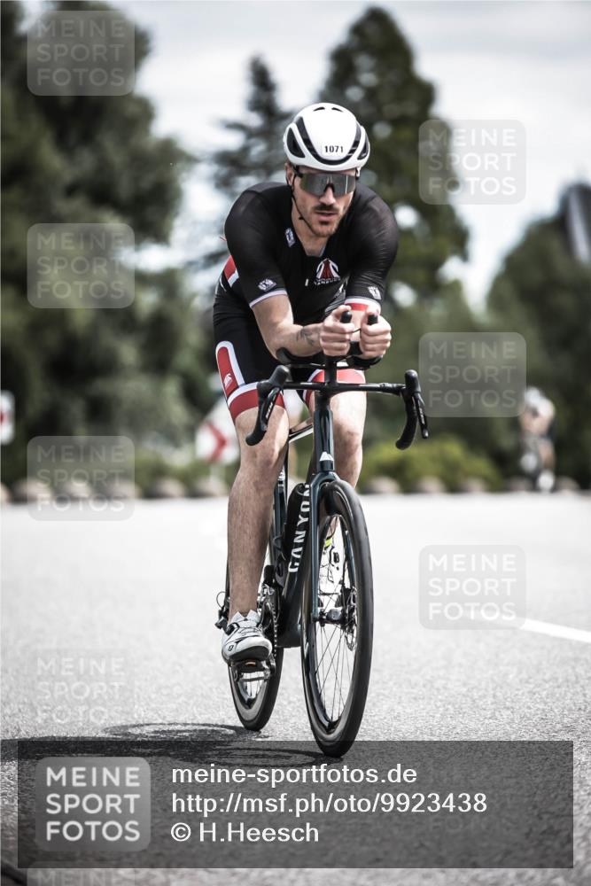 21.06.2026 - 29. Vierlanden-Triathlon H.Heesch http://msf.ph/oto/9923438 21.06.2026 13:05:18 Radfahren 1071 meine-sportfotos.de