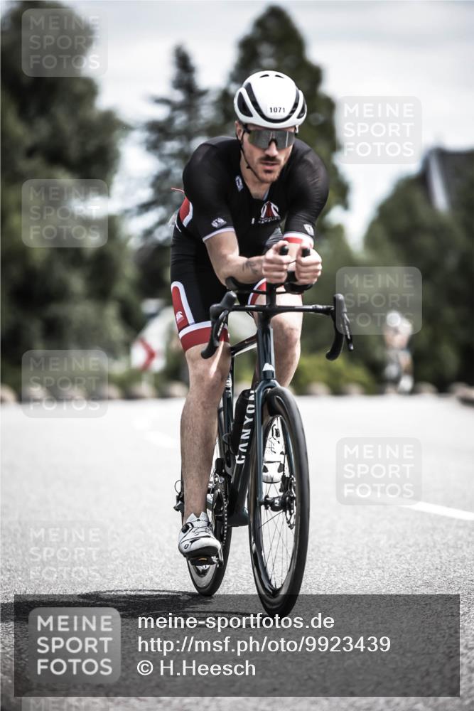 21.06.2026 - 29. Vierlanden-Triathlon H.Heesch http://msf.ph/oto/9923439 21.06.2026 13:05:18 Radfahren 1071 meine-sportfotos.de