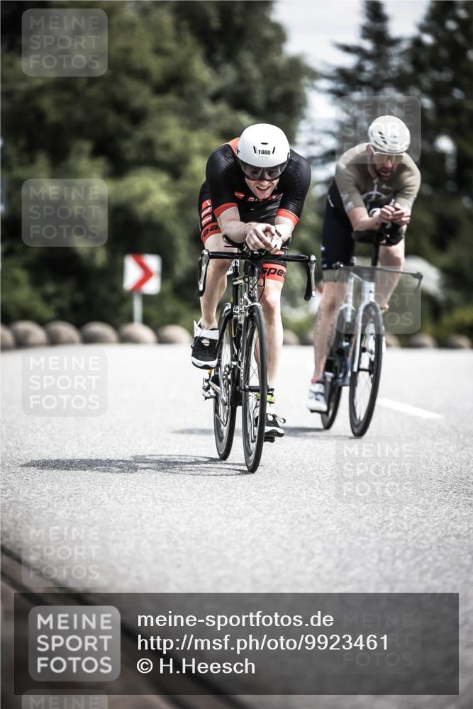 21.06.2026 - 29. Vierlanden-Triathlon H.Heesch http://msf.ph/oto/9923461 21.06.2026 13:05:26 Radfahren 2, 1088 meine-sportfotos.de