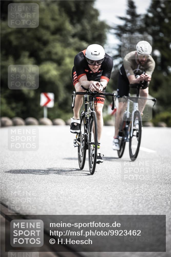 21.06.2026 - 29. Vierlanden-Triathlon H.Heesch http://msf.ph/oto/9923462 21.06.2026 13:05:27 Radfahren 1088 meine-sportfotos.de