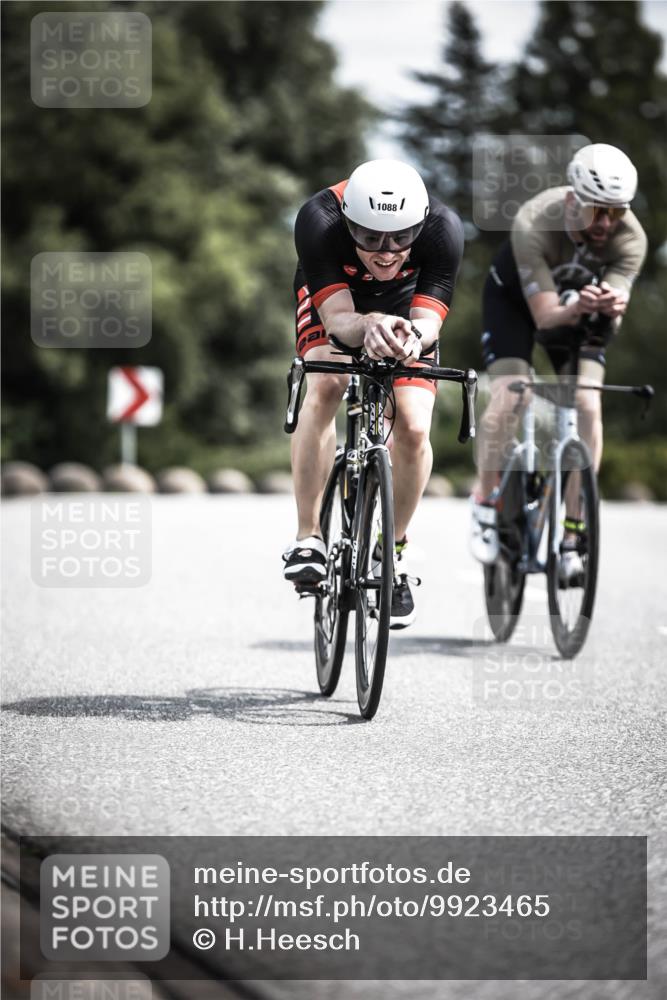 21.06.2026 - 29. Vierlanden-Triathlon H.Heesch http://msf.ph/oto/9923465 21.06.2026 13:05:27 Radfahren 1088 meine-sportfotos.de