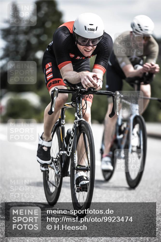 21.06.2026 - 29. Vierlanden-Triathlon H.Heesch http://msf.ph/oto/9923474 21.06.2026 13:05:27 Radfahren 1088 meine-sportfotos.de