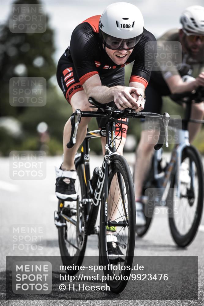21.06.2026 - 29. Vierlanden-Triathlon H.Heesch http://msf.ph/oto/9923476 21.06.2026 13:05:27 Radfahren 1088 meine-sportfotos.de