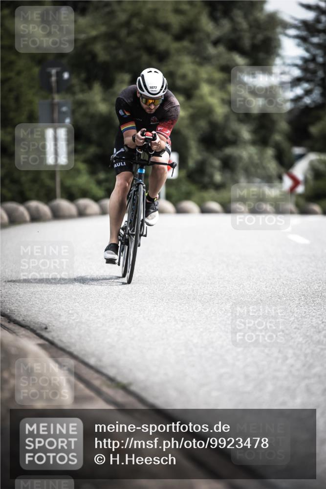 21.06.2026 - 29. Vierlanden-Triathlon H.Heesch http://msf.ph/oto/9923478 21.06.2026 13:05:33 Radfahren 11, 1077 meine-sportfotos.de