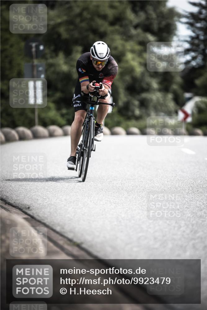 21.06.2026 - 29. Vierlanden-Triathlon H.Heesch http://msf.ph/oto/9923479 21.06.2026 13:05:33 Radfahren 11, 1077 meine-sportfotos.de
