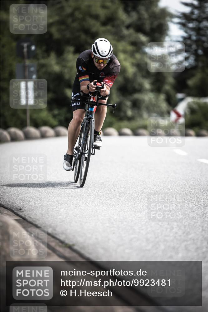 21.06.2026 - 29. Vierlanden-Triathlon H.Heesch http://msf.ph/oto/9923481 21.06.2026 13:05:34 Radfahren 11, 1077 meine-sportfotos.de
