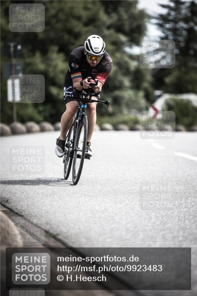 21.06.2026 - 29. Vierlanden-Triathlon H.Heesch http://msf.ph/oto/9923483 21.06.2026 13:05:34 Radfahren 11, 1077 meine-sportfotos.de