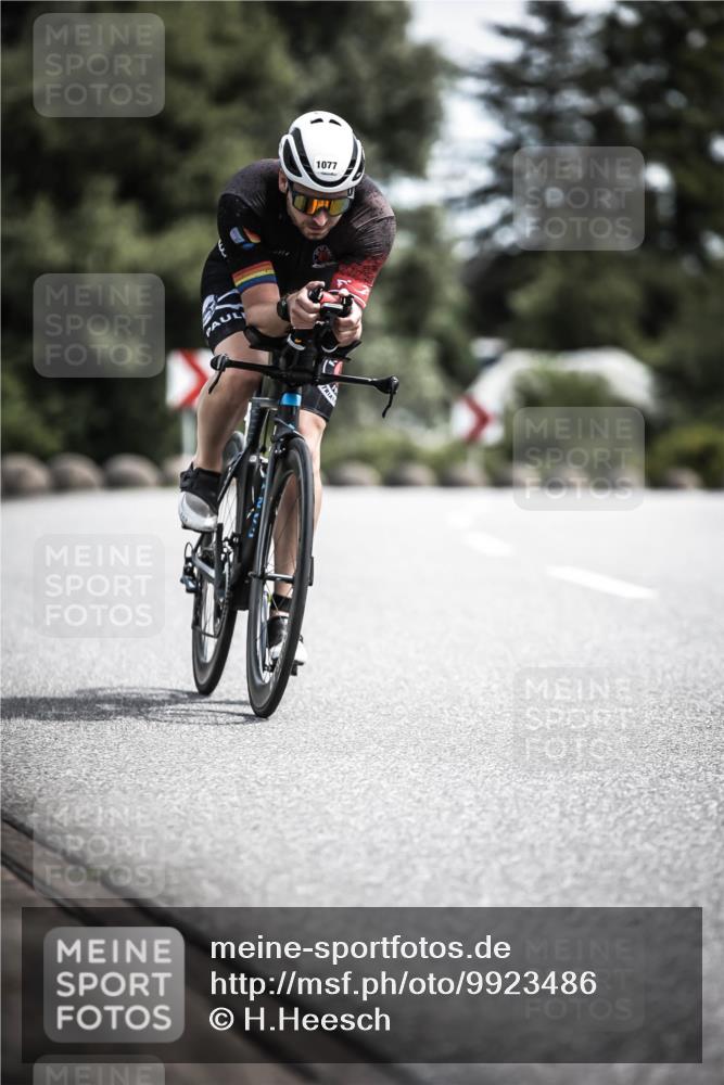 21.06.2026 - 29. Vierlanden-Triathlon H.Heesch http://msf.ph/oto/9923486 21.06.2026 13:05:34 Radfahren 1077 meine-sportfotos.de