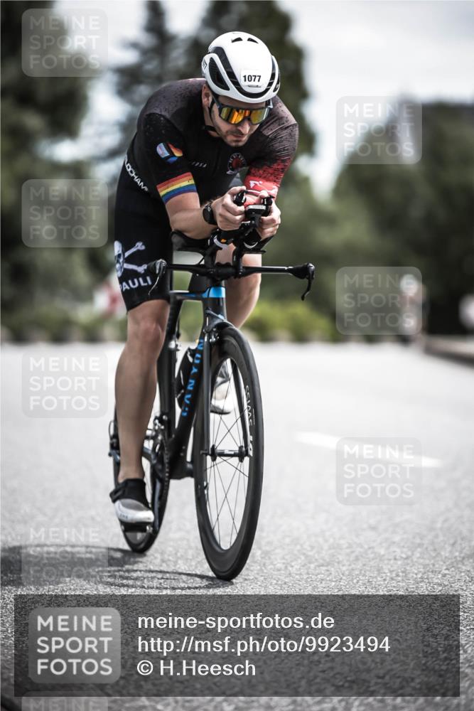 21.06.2026 - 29. Vierlanden-Triathlon H.Heesch http://msf.ph/oto/9923494 21.06.2026 13:05:34 Radfahren 1077 meine-sportfotos.de
