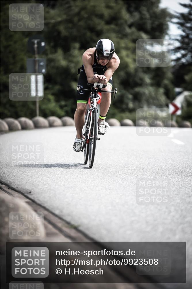 21.06.2026 - 29. Vierlanden-Triathlon H.Heesch http://msf.ph/oto/9923508 21.06.2026 13:05:42 Radfahren 11, 1034 meine-sportfotos.de