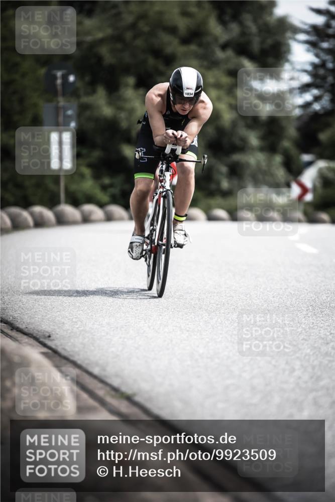 21.06.2026 - 29. Vierlanden-Triathlon H.Heesch http://msf.ph/oto/9923509 21.06.2026 13:05:42 Radfahren 11, 1034 meine-sportfotos.de